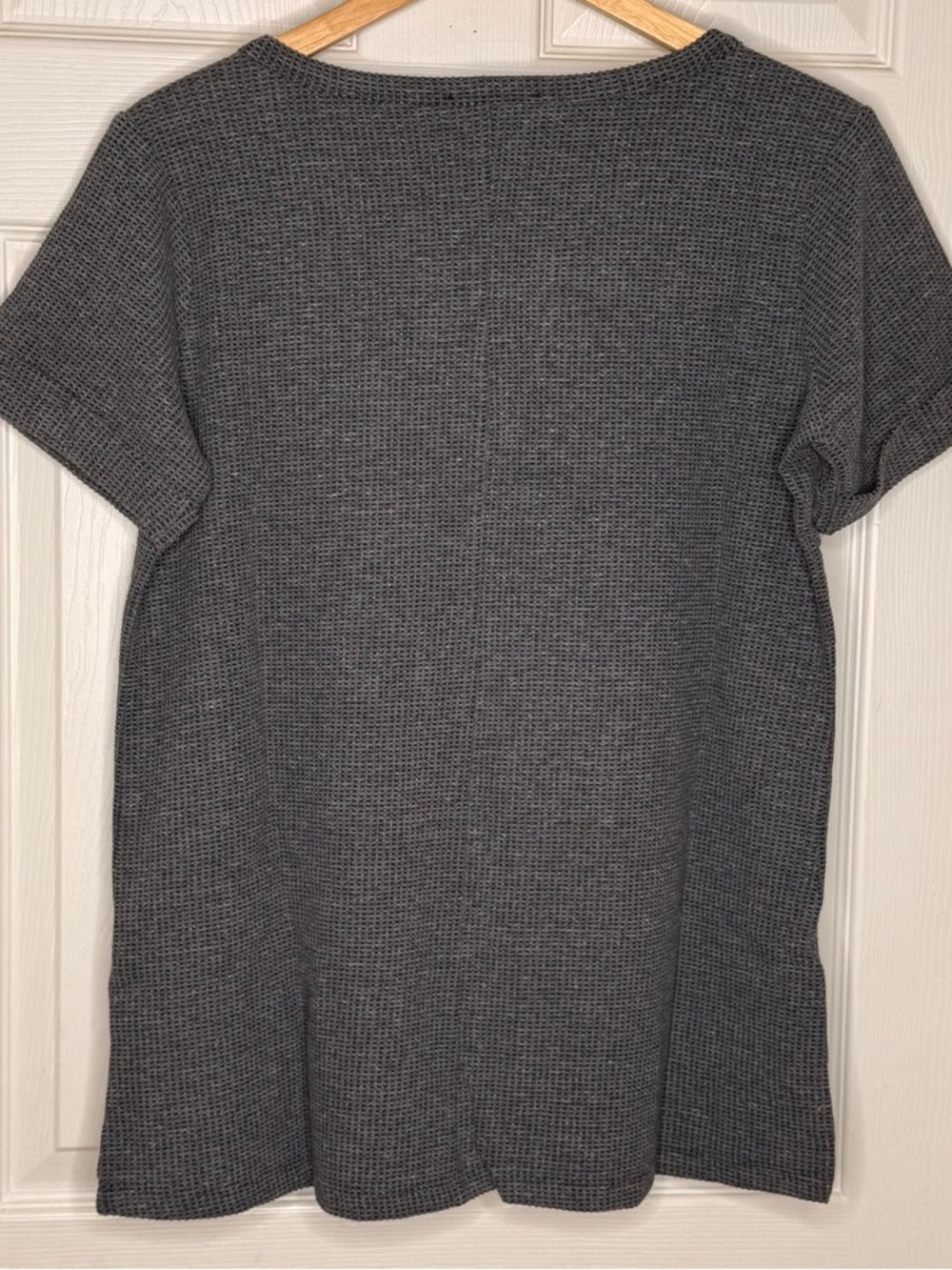 Zenana Waffle Knit V-Neck Top Charcoal Gray Short Sleeve Casual Boutique S-L NIP - Picture 5 of 7